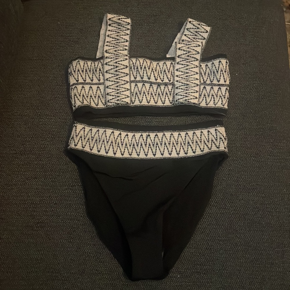 Elysiian black high waisted swim NWT